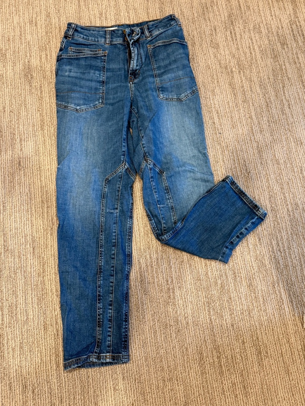 Pilcro Women's Boyfriend Jeans in Medium Blue Wash